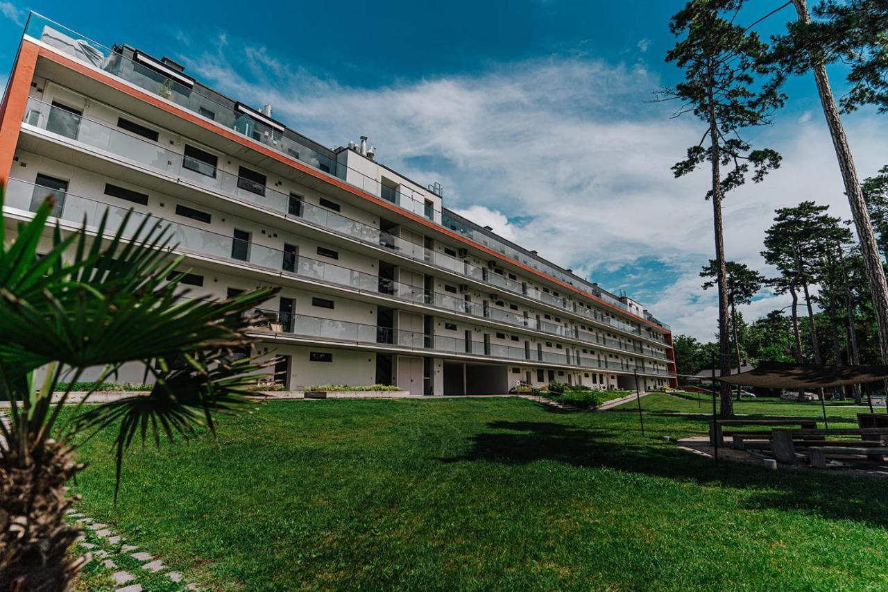 Butique Apartman بالاتوليلّي المظهر الخارجي الصورة