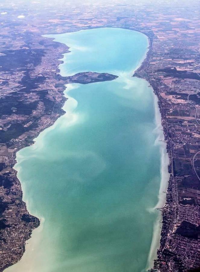 Butique Apartman بالاتوليلّي المظهر الخارجي الصورة
